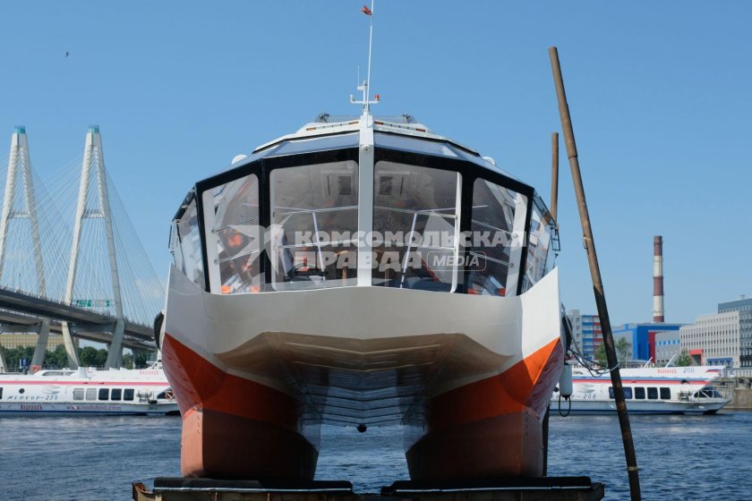 ЭКОВОЛЬТ катамаран