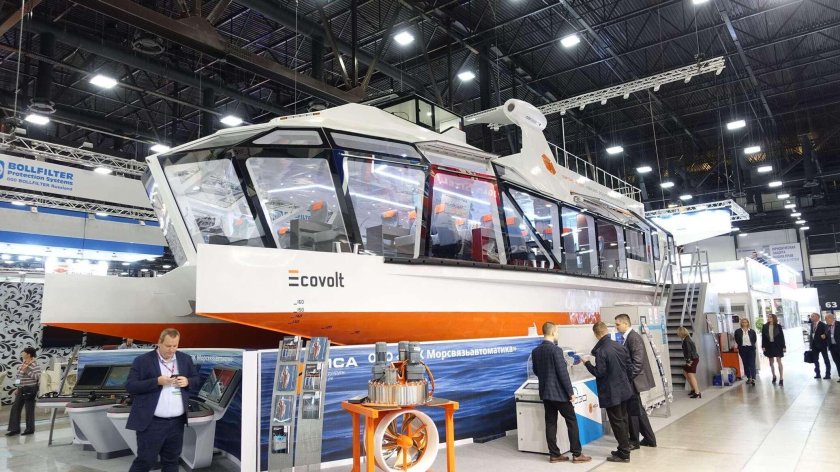 Морсвязьавтоматика катамаран