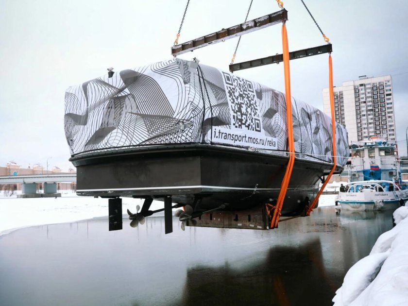 Электрический Речной трамвайчик Москва синичка