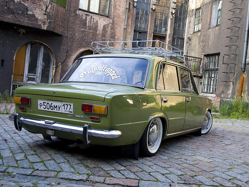 ВАЗ 2101 оливковый