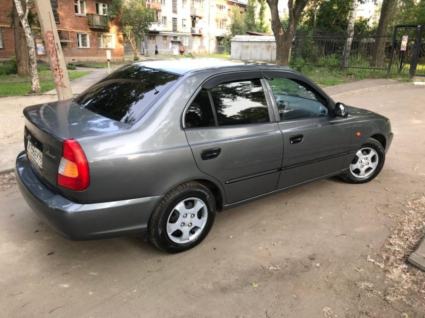 Хёндай акцент ТАГАЗ 1.5