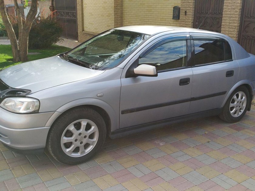 Astra g 2002