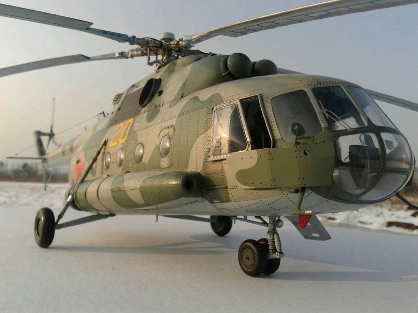 Ми-8 вертолёт