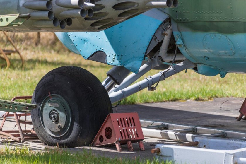 Шасси вертолета ми-24