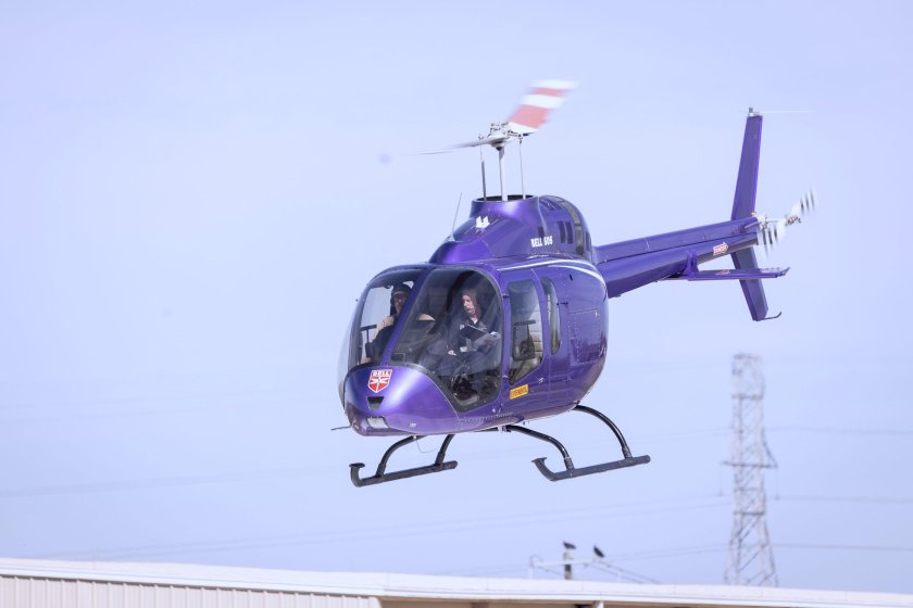Bell 505 вертолет