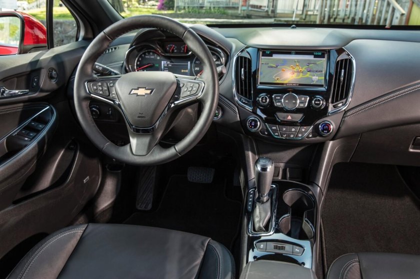 Chevrolet Cruze 2018 салон