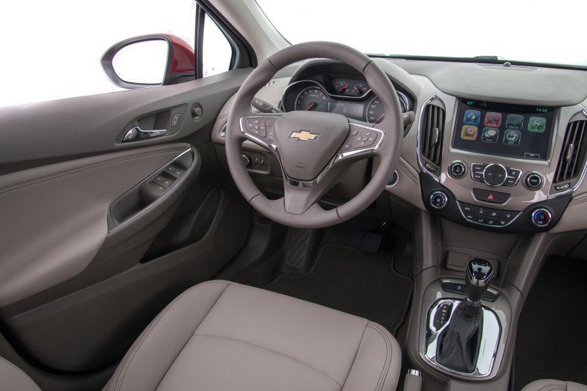 Chevrolet Cruze 2018 салон