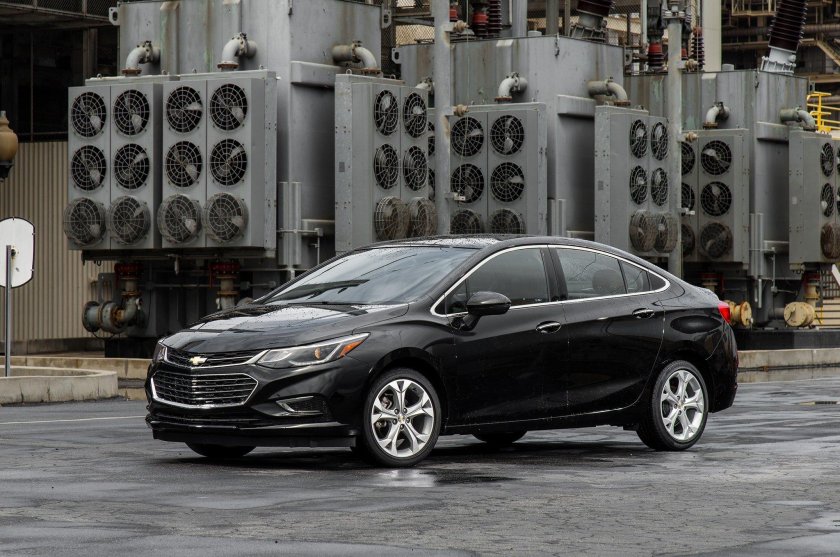 Chevrolet Cruze 2017 черная
