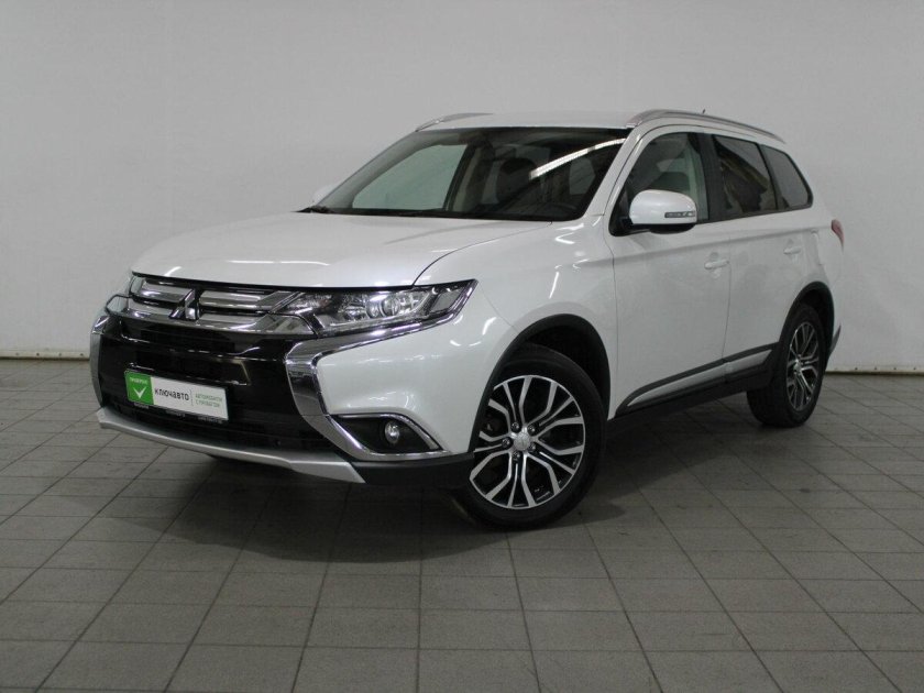 Митсубиси Аутлендер 3