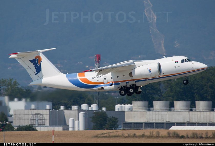 Самолёт АН-74тк-300