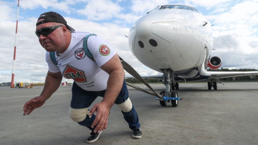 Русский Халк Сергей Агаджанян