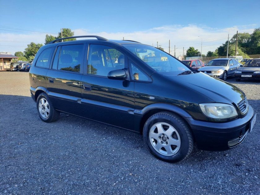 Opel zafira 2002
