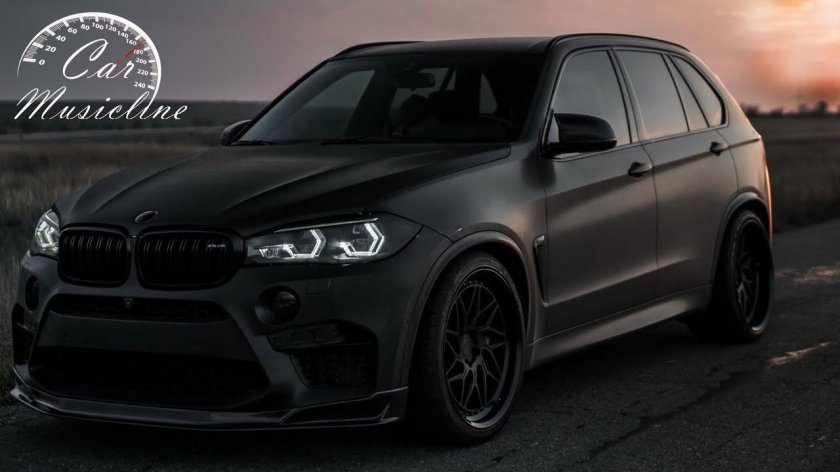 BMW x5m черный
