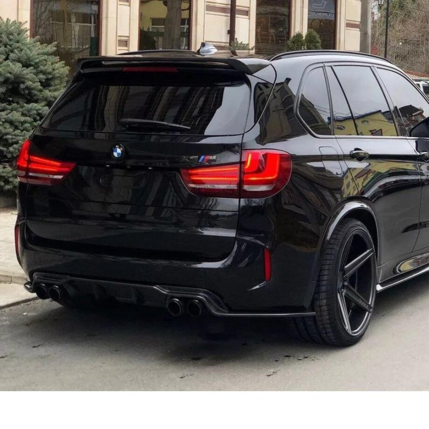 BMW x5m f85 Black