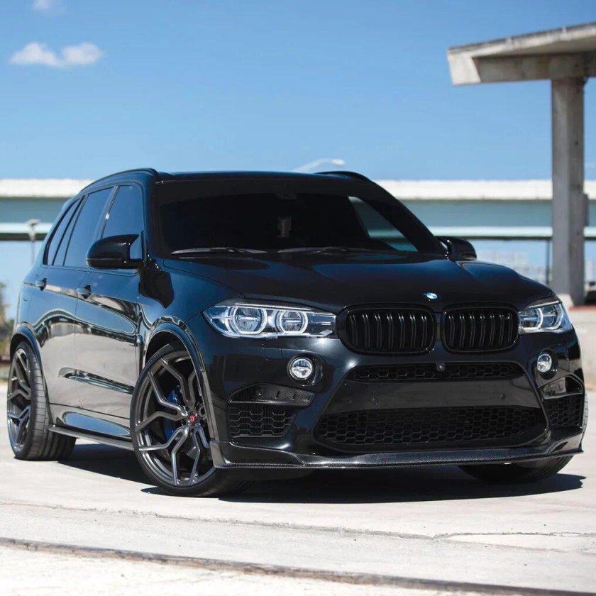 BMW x5m черный