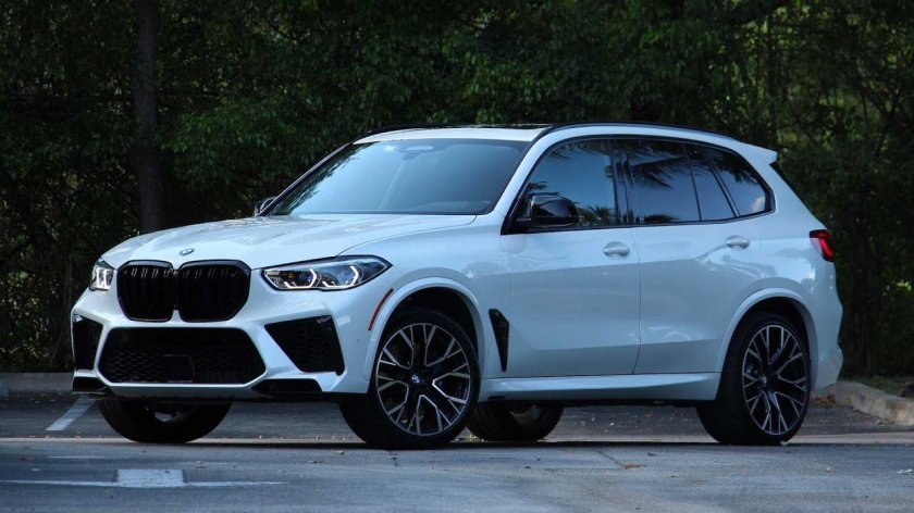 BMW x5m 2021 Black