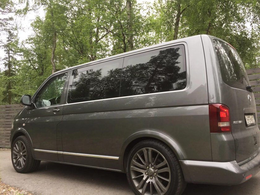 Volkswagen Caravelle т5 r19 колеса