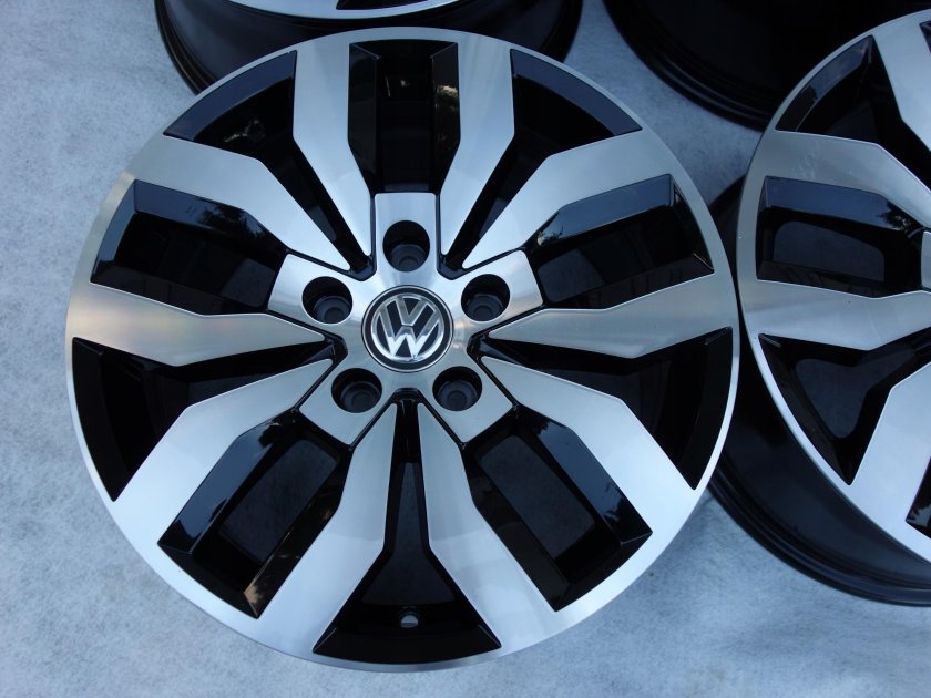 Диск фольксваген тигуан r16