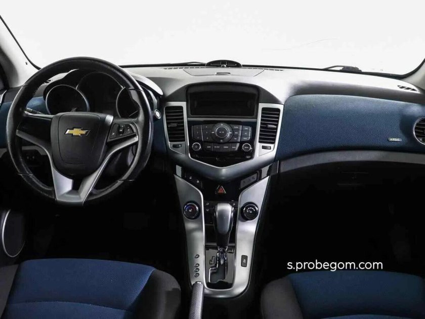 Chevrolet Cruze 1 салон