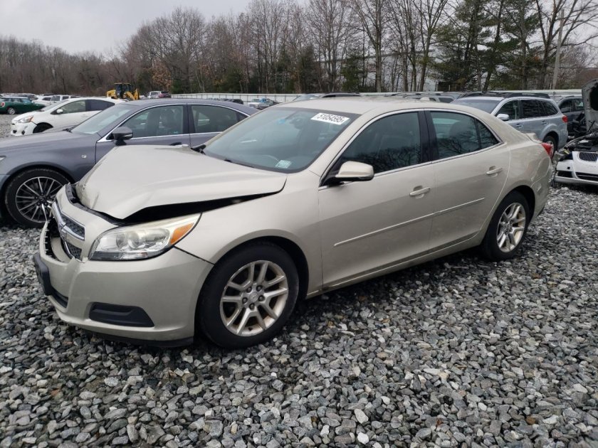 Chevrolet malibu 2012