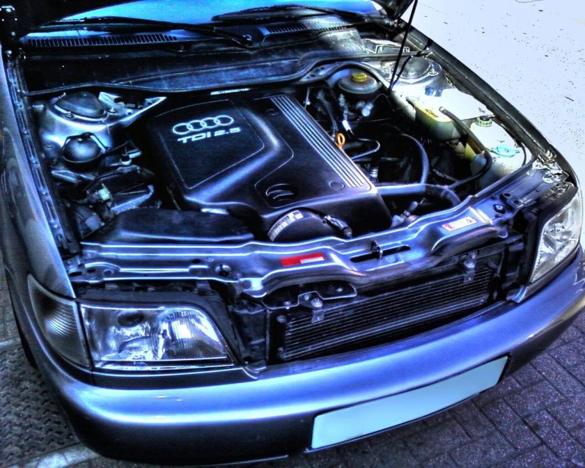 Ауди а6 с4 v6