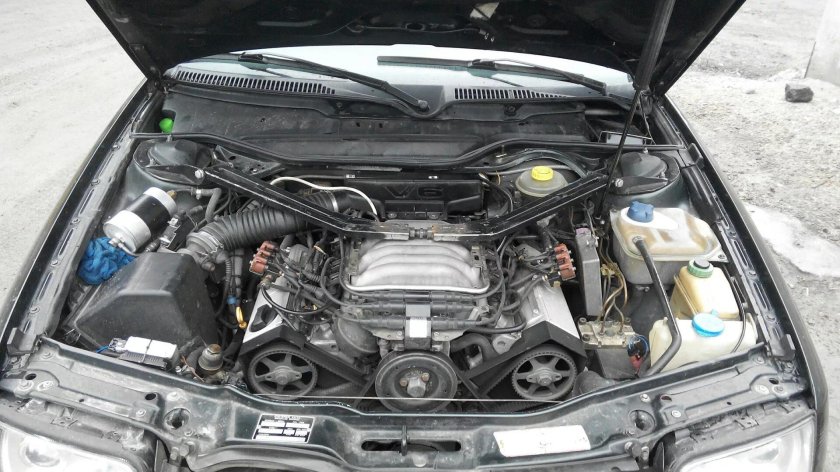 Распорка Ауди 100 с4