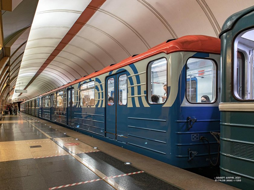 Москва вагон метро
