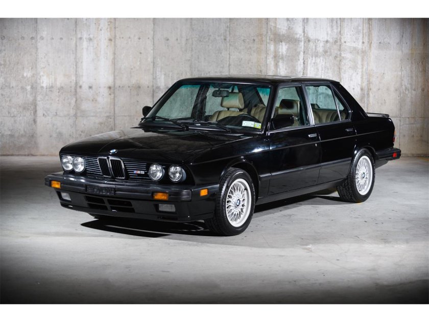BMW m5 1988