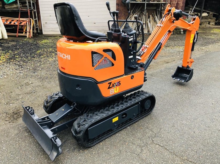 Hitachi zx08