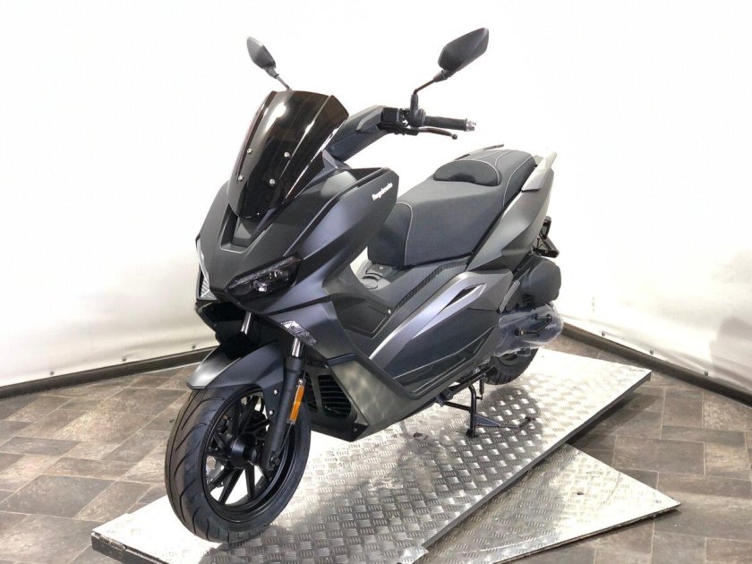 Скутер Regulmoto grido 175
