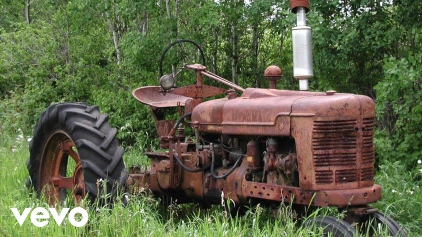 Трактор farmall старый