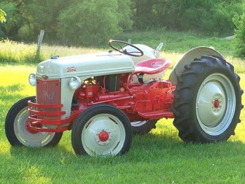 Трактор Форд 1955
