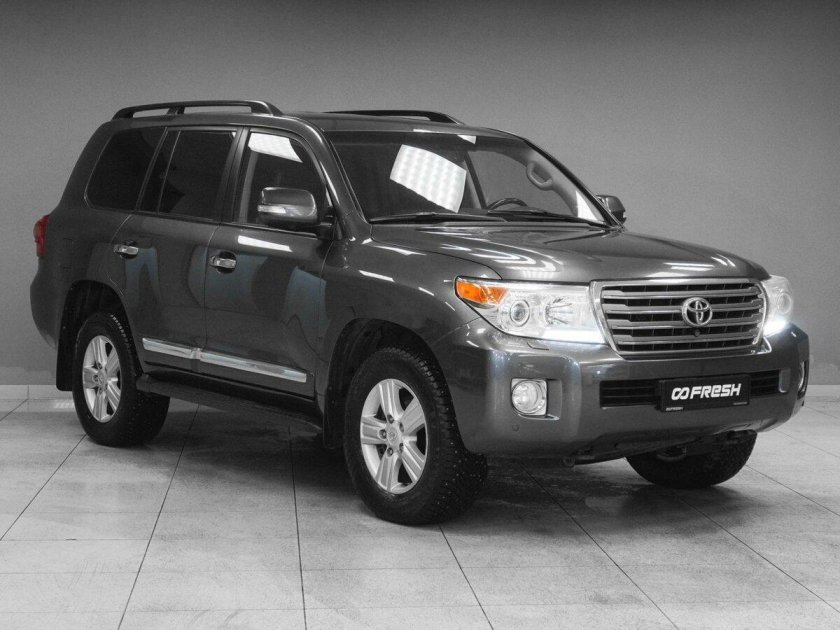 Тойота ленд крузер 200