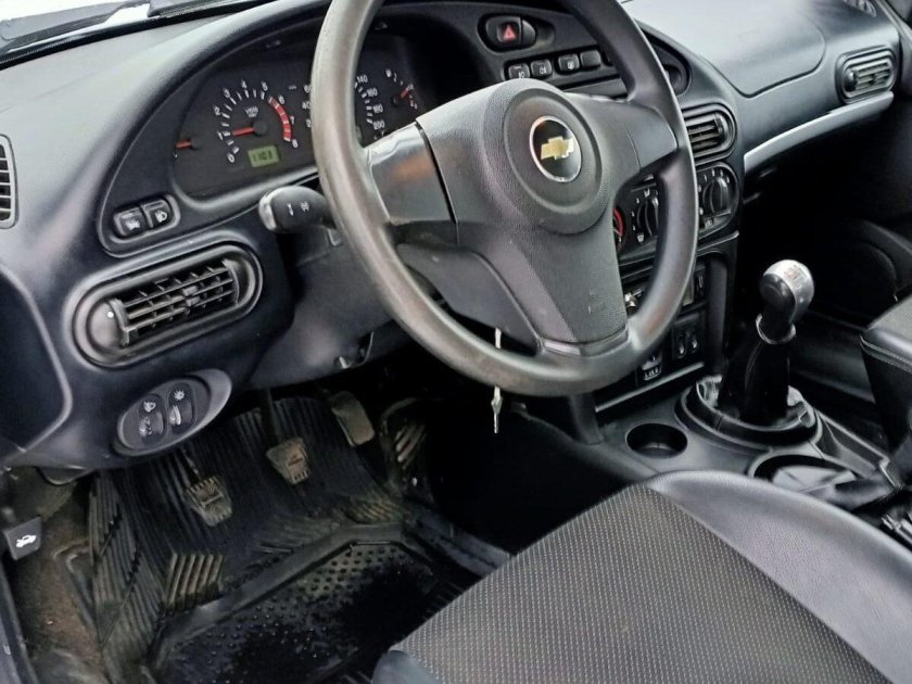 Chevrolet niva 2015 салон