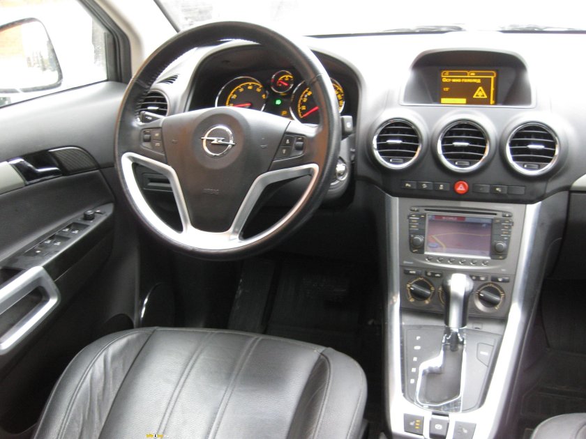 Opel Antara 2014 салон