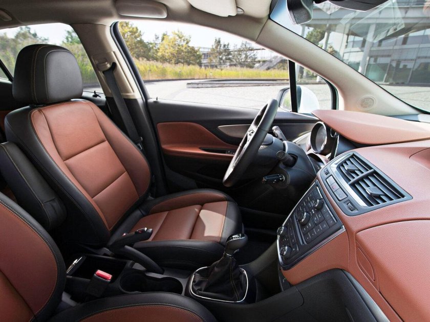 Опель Мокка салон