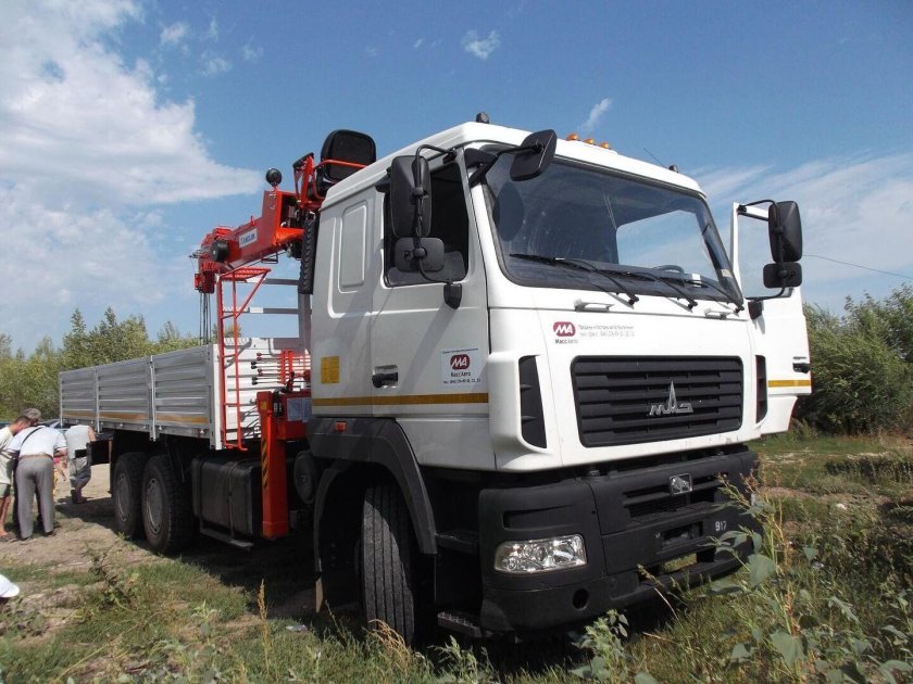 МАЗ 6312с5 с манипулятором