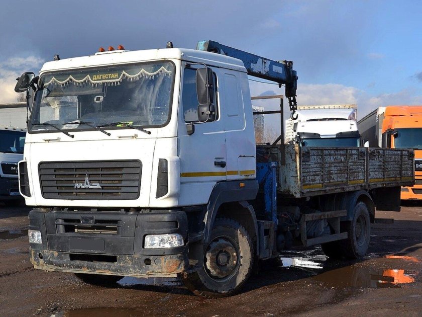 МАЗ 5340 манипулятор