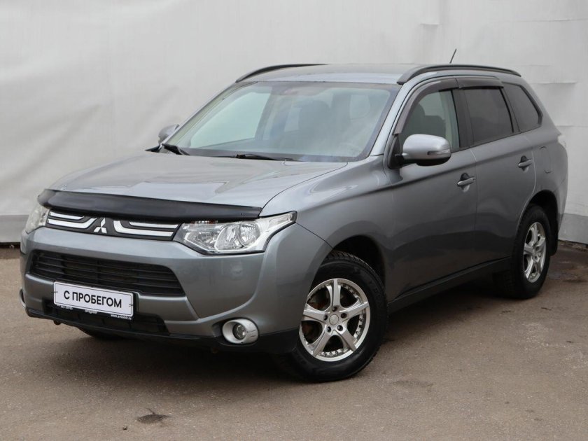 Мицубиси аутлендер 2012