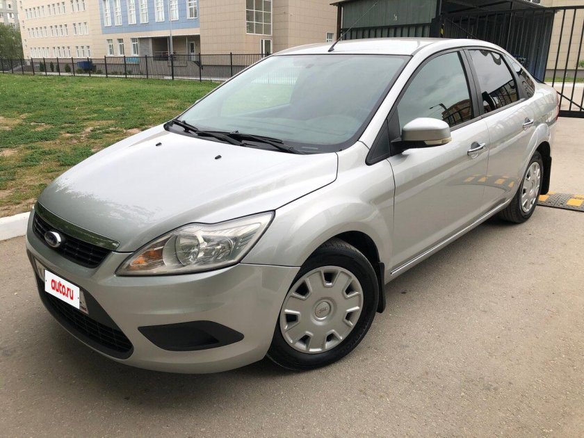 Форд фокус 2 рестайлинг седан серебристый