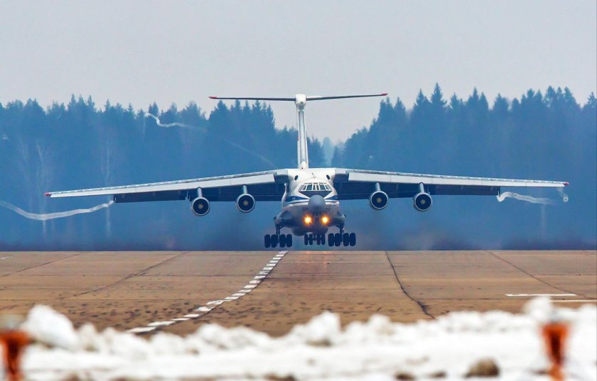 Самолет ил 76 МД