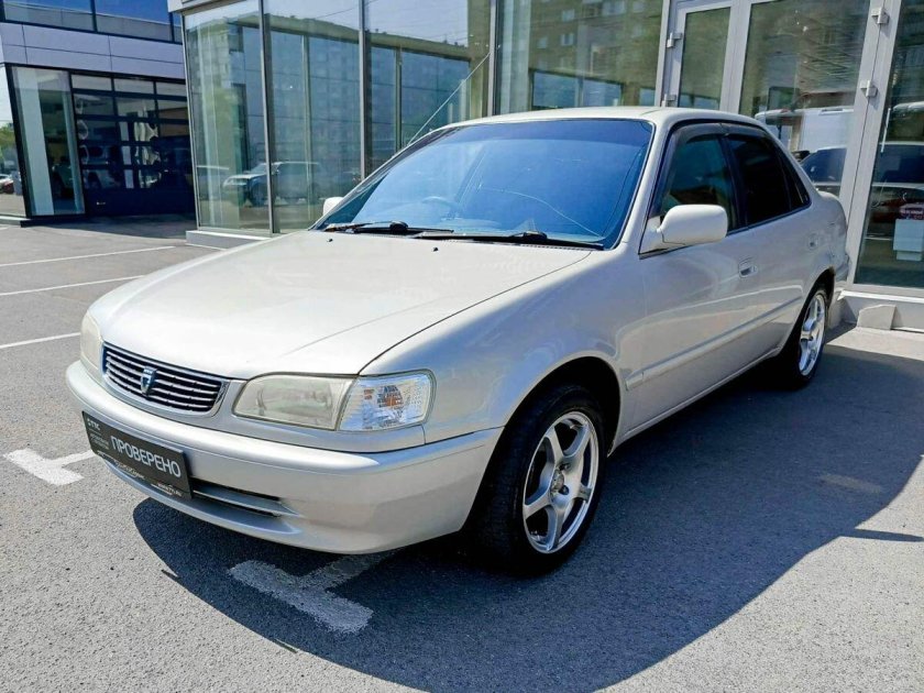 Тойота королла 2000 года 1.6