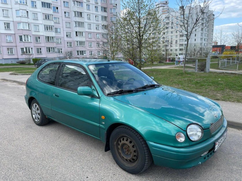 Toyota Corolla VIII (e110)