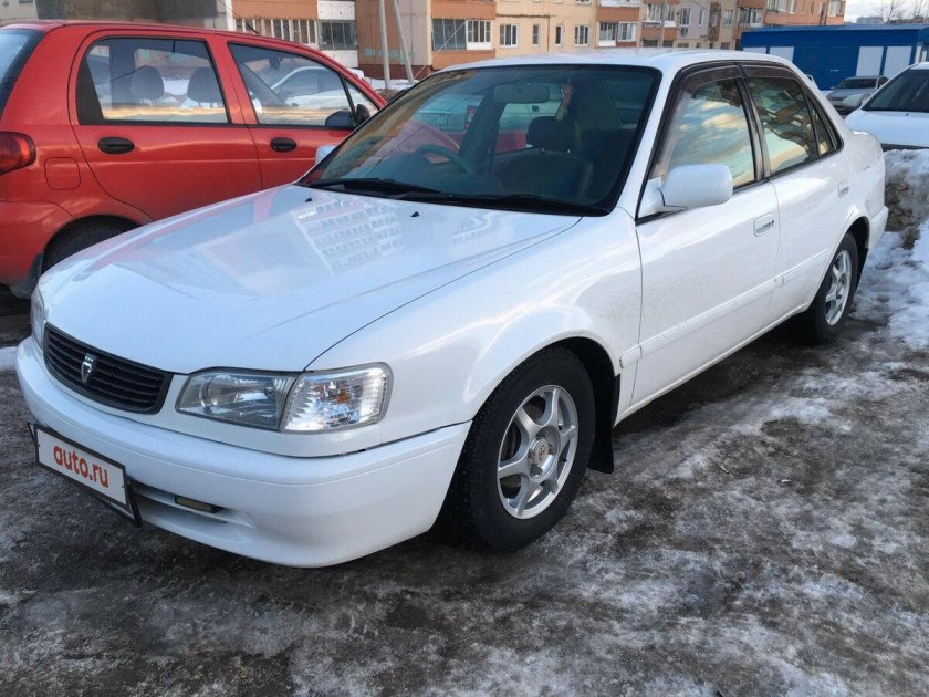 Тойота королла 1999 года