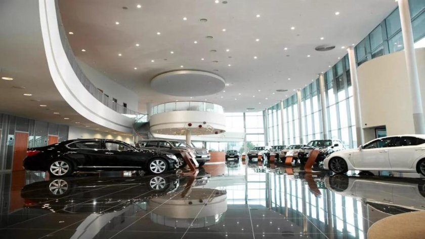 Люксовый автосалон