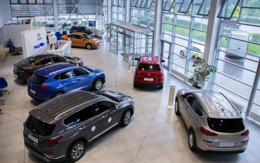 Новые автомобили автосалон