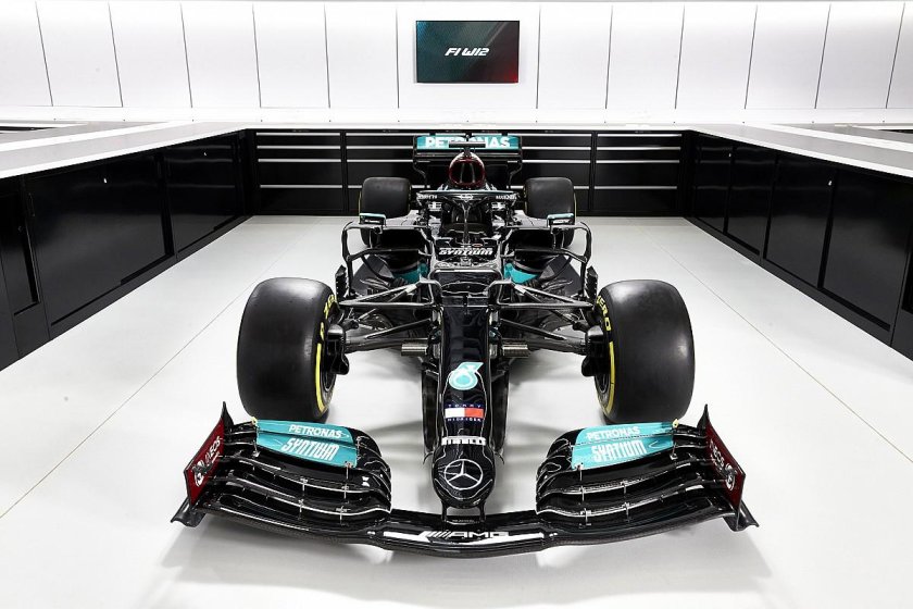 Mercedes AMG Petronas f1 w12