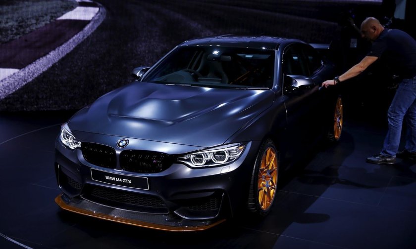 BMW m4 f82 GTS салон