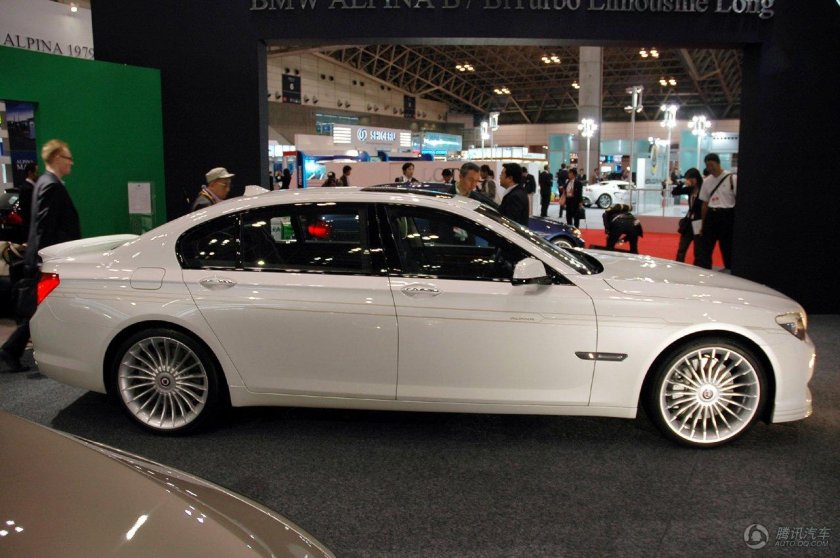 BMW Alpina b7 White