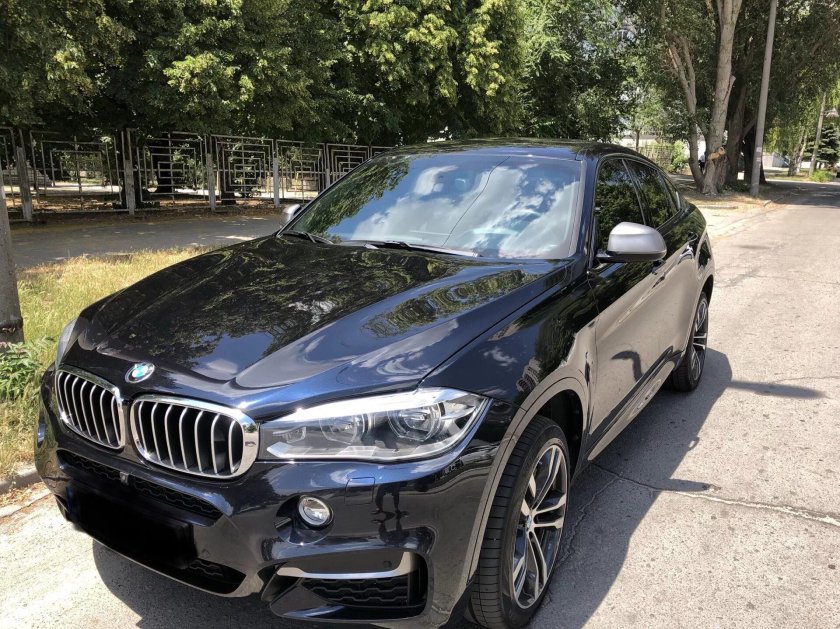 BMW x6 черный карбон металлик